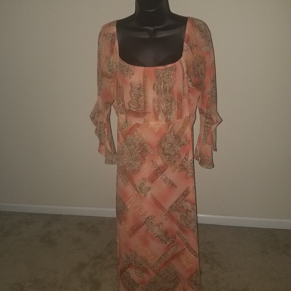 Dress - Picture 2 of 3